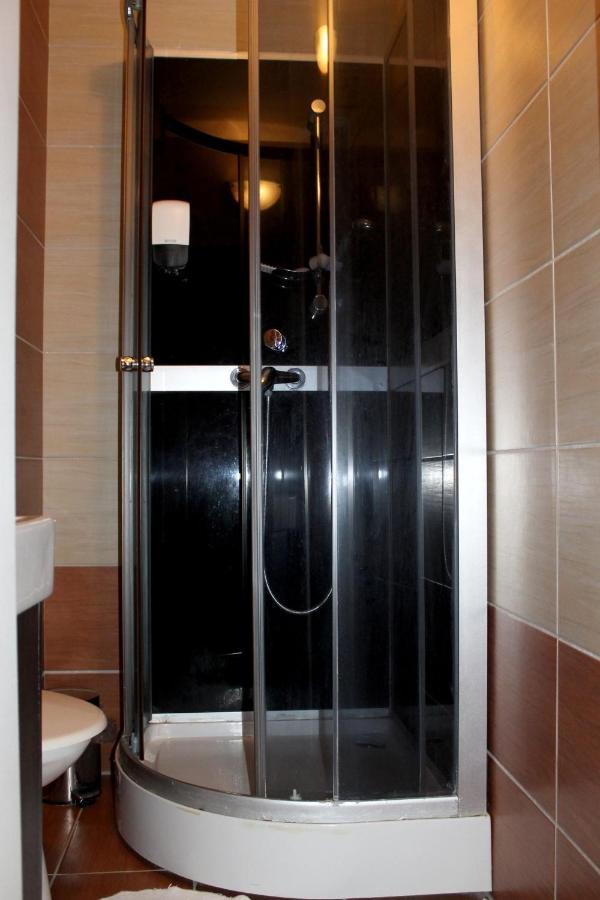 Penzion Vulture Ostrava Ngoại thất bức ảnh