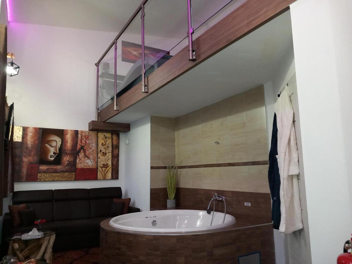 Penzion Vulture Ostrava Ngoại thất bức ảnh
