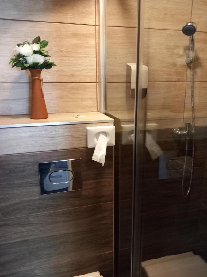 Penzion Vulture Ostrava Ngoại thất bức ảnh