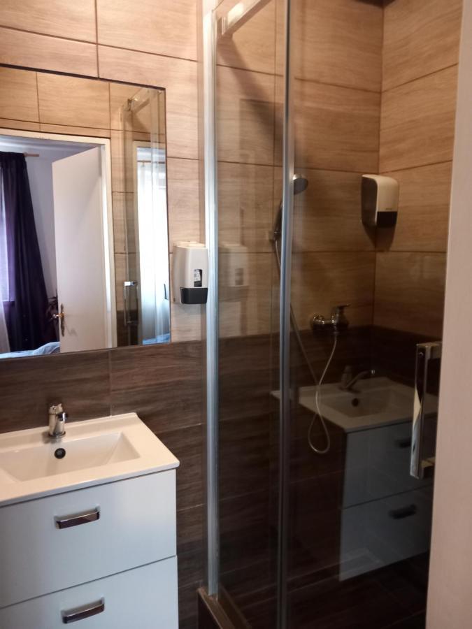Penzion Vulture Ostrava Ngoại thất bức ảnh