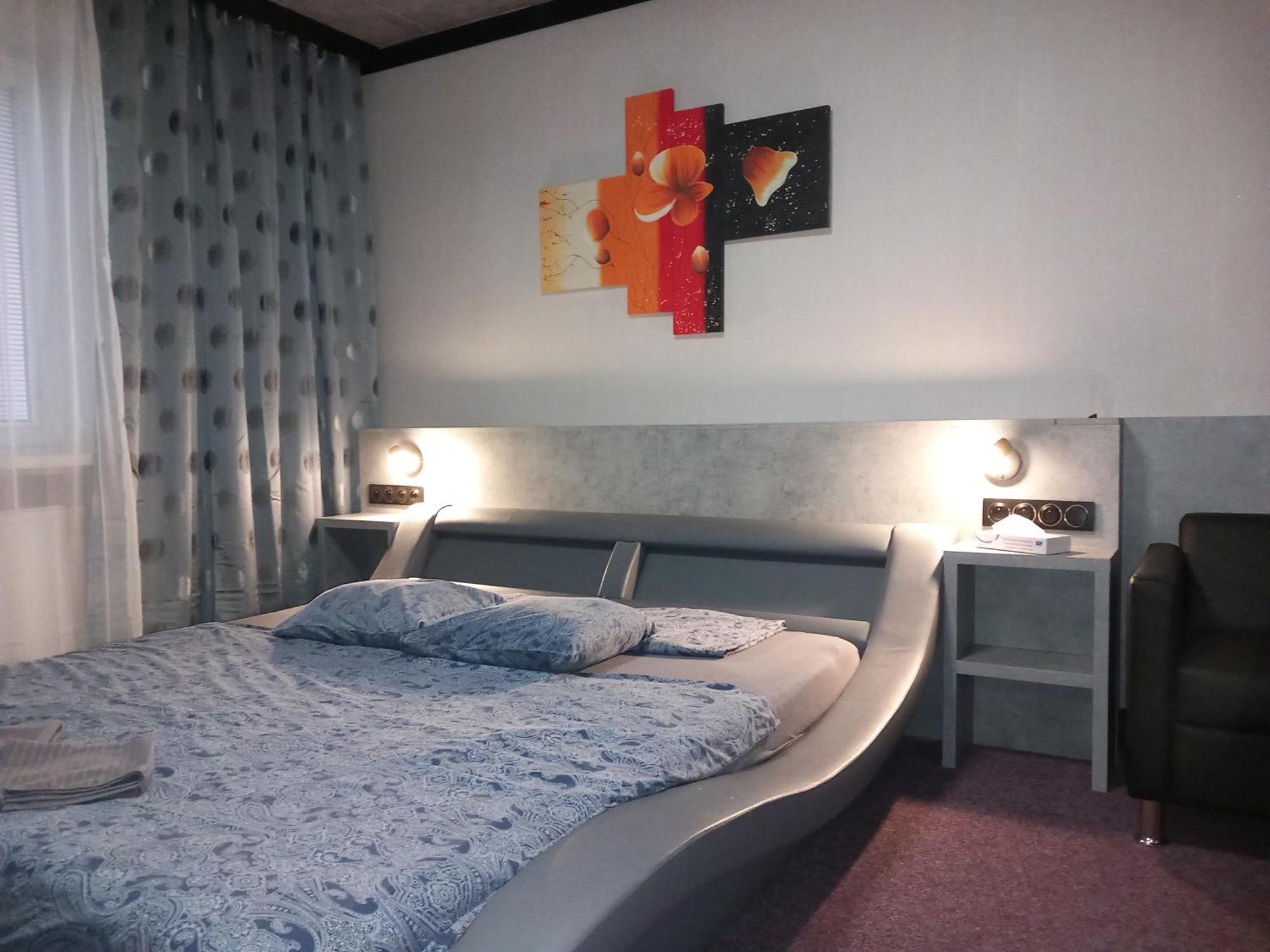 Penzion Vulture Ostrava Ngoại thất bức ảnh