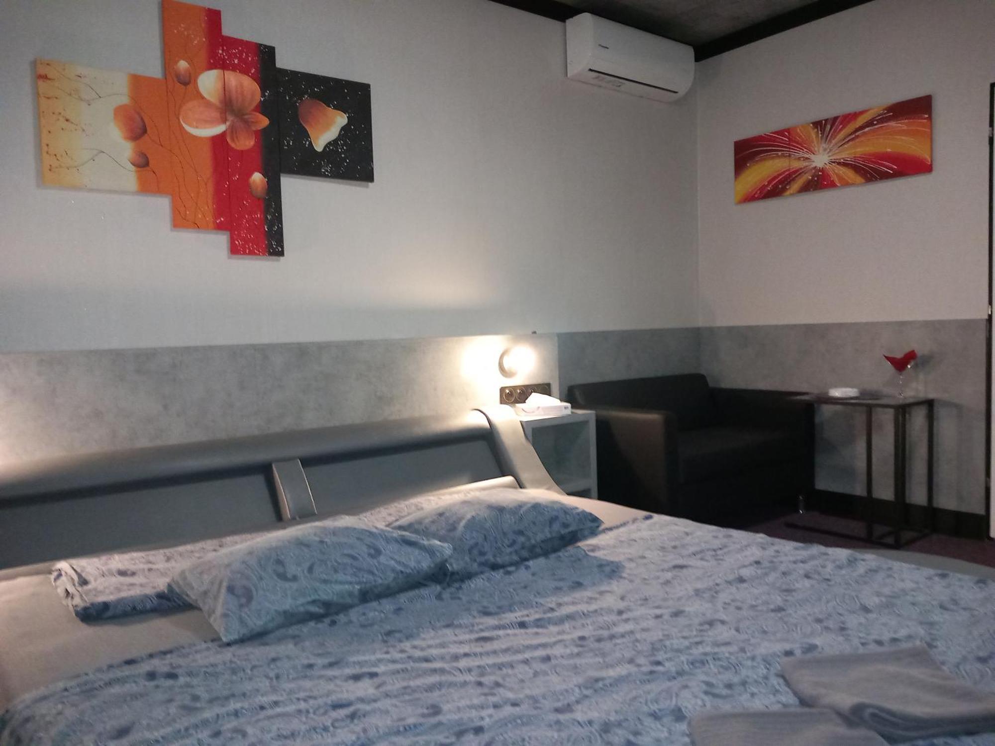 Penzion Vulture Ostrava Ngoại thất bức ảnh