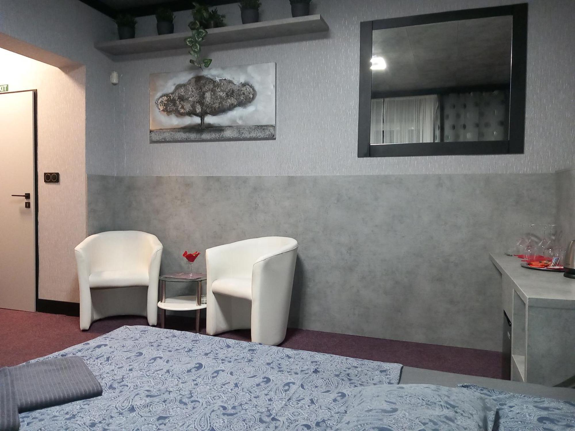 Penzion Vulture Ostrava Ngoại thất bức ảnh
