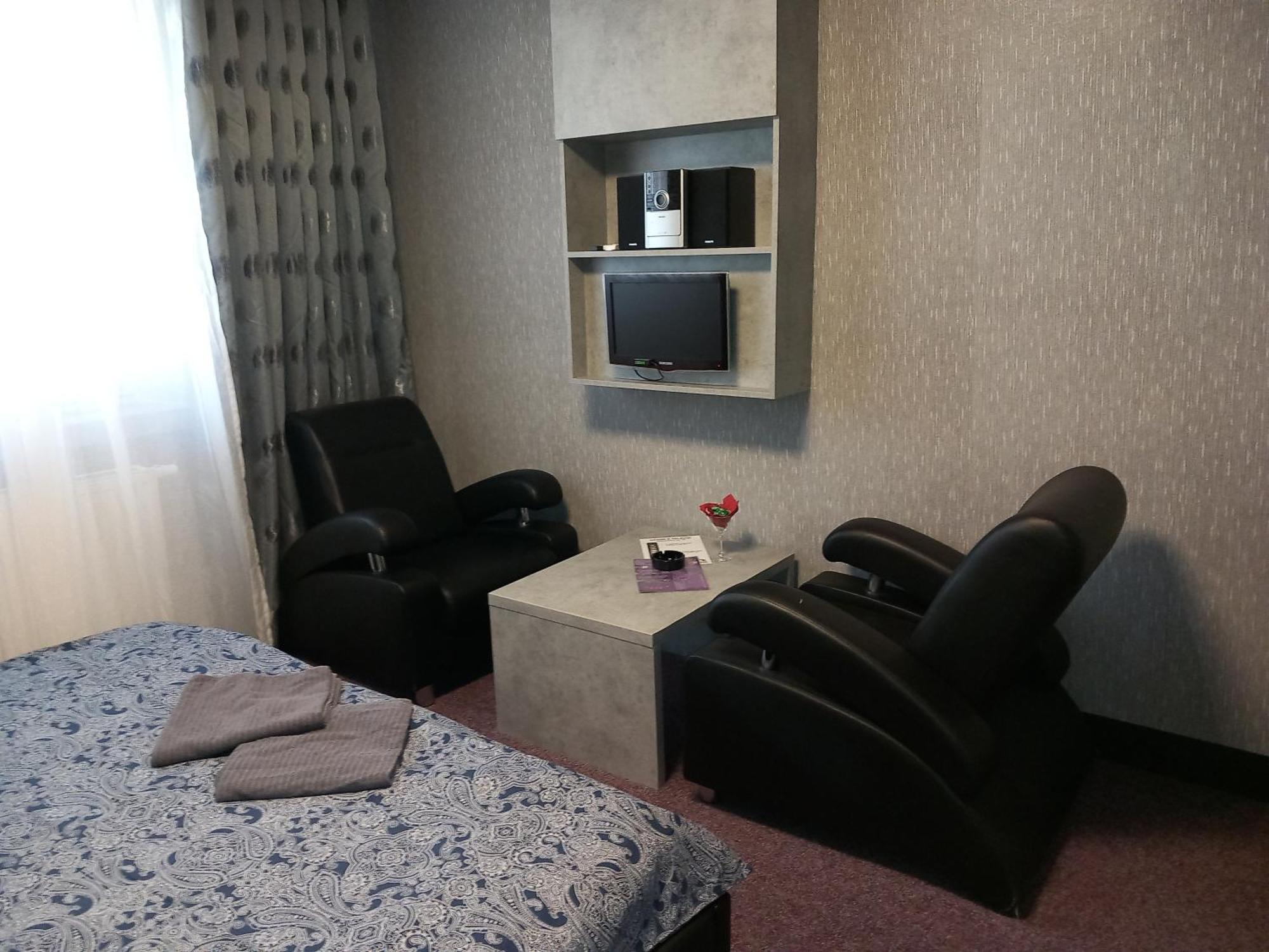 Penzion Vulture Ostrava Ngoại thất bức ảnh
